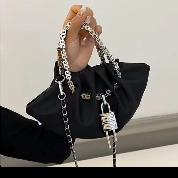Black Chain Shoulder Bag - Picture 3 of 6